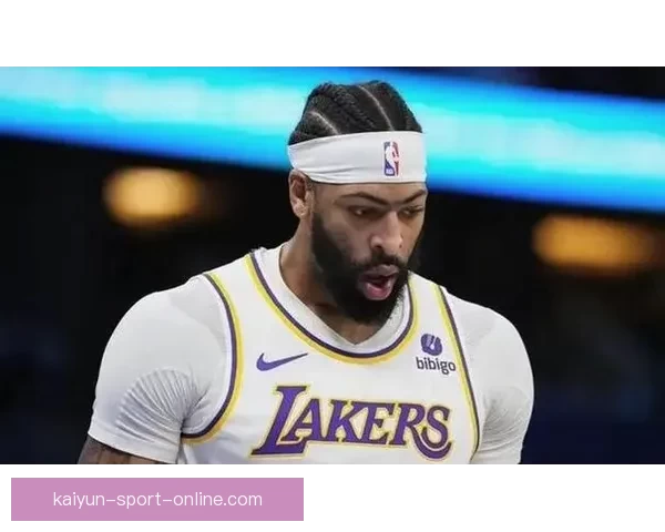 湖人魔术赛后裁判确认最后时刻判罚维持球权归湖人